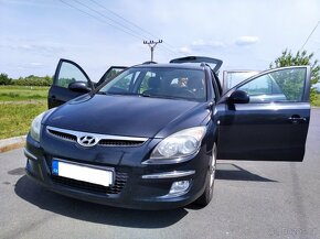 Hyundai i30 1.6CRDi kombi - 15