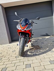 Aprilia Tuono 660 plus příslušenství - 15