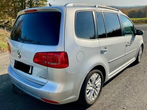 Volkswagen Touran LIFE mo. 2015  2.0l diesel Automatic 7míst - 15