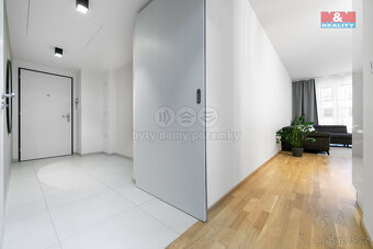 Prodej bytu 4+kk, 102 m², Praha, ul. V Horkách - 15