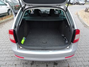 Škoda Octavia kombi 1.6 TDI DSG Elegance - Automat - 15