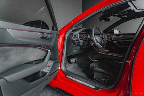 AUDI RS6 Avant-ZÁRUKA-DynPak+B&O-360-NezT-Tažné-R22 - 15