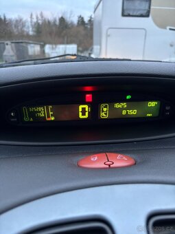 Citroen xsara picasso 2.0 HDI 66kW 2004 - 15