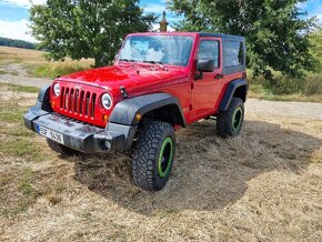 Prodám jeep wrangler JK 2.8 rubicon - 15