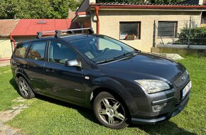 Ford Focus combi, 2007, 1,6i 74kw, taž. - 15