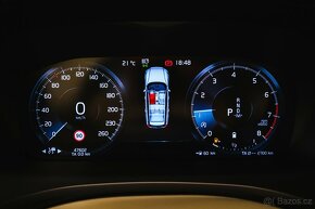 Volvo V60 2021 B5 184kW Momentum Pro,360°,HUD,LED - 15