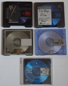 Minidisc deck Yamaha MDS 595, mnoho vstupů a výstupů, DO - 15