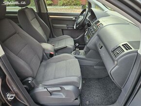 VW Touran 2.0 TDI 103kW,Xenon,Highline,Tažné,Serviska,Digi.k - 15