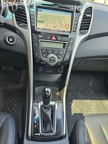 Hyundai i30 1.6 CRDi 100kW,Automat,1.Majitel,ČR,Kamera,Navi, - 15