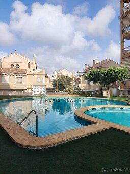 Prodej, apartmán 2+1, 60 m² s terasou a bazénem, Torrevieja  - 15