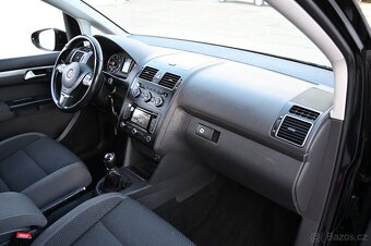 Volkswagen Touran 1.6TDI 77KW 7Míst Comf. 6/2015 - 15