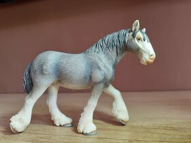 SCHLEICH aj.Koně SBĚRATELSKÉ FIGURKY 1 - 15