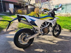 Husqvarna 701 Supermoto - 15