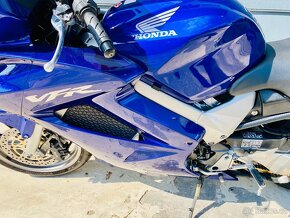 Honda VFR 800, možnost splátek a protiúčtu - 15