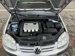 Volkswagen Golf V 1.9 TDi 77kw digi klima - 15