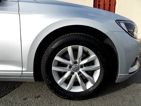 VW Passat 2,0 TDi B8 Kombi COMFORTLINE 180tkm - 15