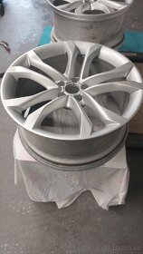 Alu disky 9,0Jx20 H2 ET 37 SPEEDLINE original z Audi S8 - 15