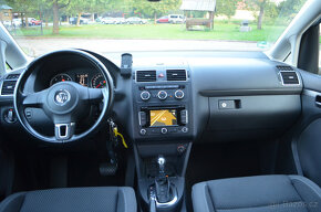 PRODÁM VW TOURAN 1.6TDI STYLE DSG,WEBASTO,NAVI,PARKASISTENT - 15