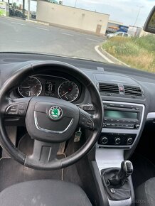 Škoda Octavia 2 Facelift 2.0 tdi - 15