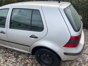 VW Golf 4 - IV - 1,4 16V benzin 55 kw - 15