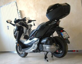 Honda Forza 300 ABS - původ ČR, 1.maj, 24 990 km - 15