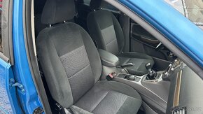 Ford C-Max 2.0TDCi 100kW Tažné,Navi,PDC - 15