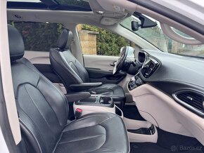 Chrysler Pacifica 3,6 RU SUNROOF NAVI LIMITED S 2019 - 15