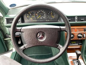 Mercedes-Benz 124, 2.0i - 1xMaj - 40 000km - TOP STAV - 15