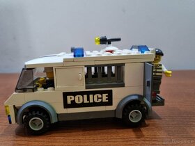 LEGO City 1247, 7236, 7237, 7245 Policie - 15
