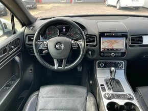 Volkswagen Touareg, 3.0TDI V6 176kWVZDUCHTAŽNÉ - 15