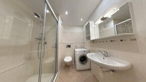 Propojené byty 5+kk (131 m²) před rekonstrukcí Praha Chodov - 15