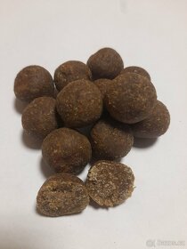 Chytací boilies 16,20 a 24mm - 16