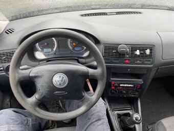 Volkswagen golf 1.6 - 16