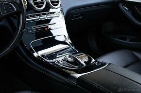 Mercedes GLC 250d 4MATIC A/T - 16