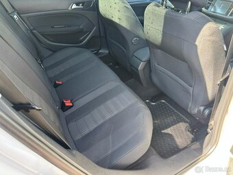 Peugeot 308 SW 2.0Hdi 110kw - 16