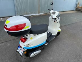 Prodej Scooter 125 Capireli Rome - 16