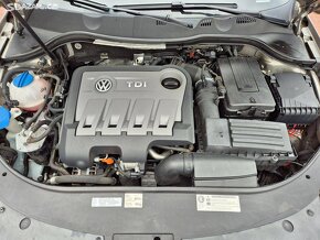 VW Passat 2.0TDI 103kW DSG,tažné,navi,1.maj.serviska,rozvody - 16