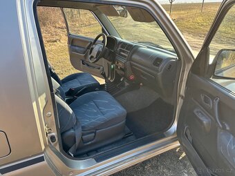 Suzuki Jimny 1.3 - 16