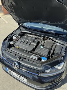 VW Golf 7 1.6 Tdi 81kw,6 kvalt,xenony,ČR,94tis km,r.v.2017 - 16