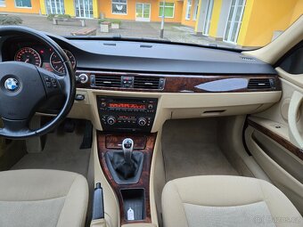 Bmw 318i e90 limuzína - 16