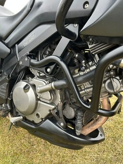 Suzuki V-Strom 650 - 16