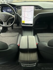 Tesla model S 90D - 16