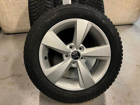 185/60R15 NOVÁ zimní pneu škoda rapid fabia III 6x15 5x100 - 16