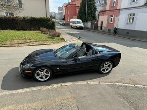 Chevrolet corvette 6,0 v8 - 16