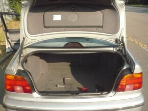 BMW 523 i 1.MAJITEL,SERVISKA - 16