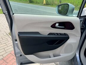 Chrysler Pacifica 3,6 RU Limited Sunroof 2020 DPH - 16