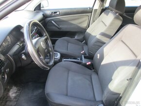 VW PASSAT 1.6 MPi KOMBI - Zachovalý stav - 16