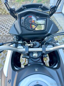 Suzuki dl 650 vstrom - 16