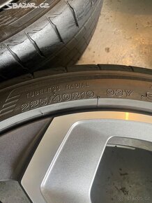 prodam alu kola 5x112 r19 z rs 4 s pneu 225/40r19 - 16