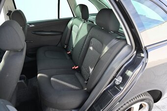 Škoda Fabia 1.9TDI 74KW Ambiente 12/2007 - 16